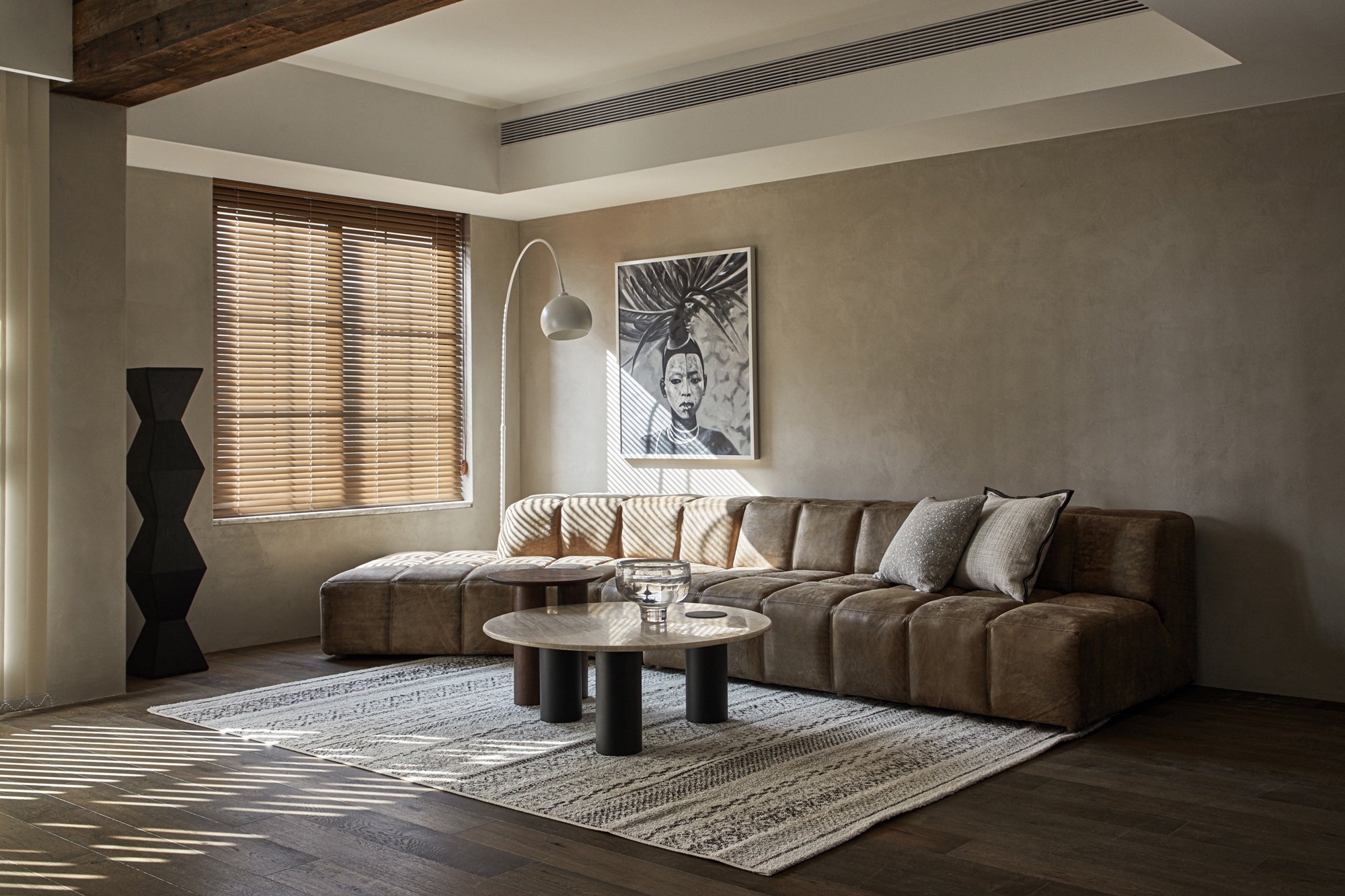 175㎡ | 極簡(jiǎn)私宅,侘寂風(fēng)·尋味生活本真!