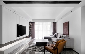 以“至簡”的狀態落筆,追求內心的平靜和空間相處