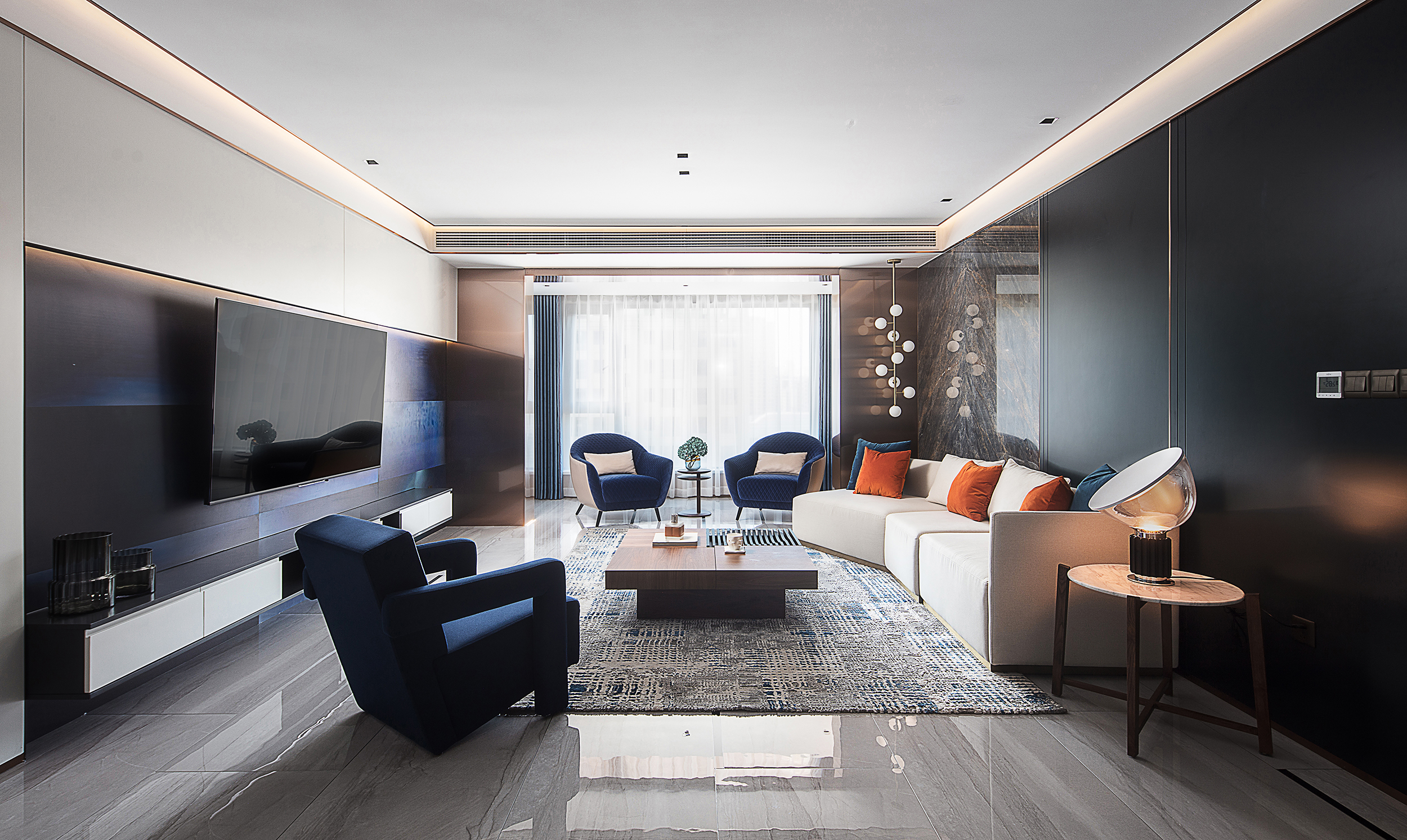 130㎡ | 簡約撞色系搭配，碰撞出色彩的美艷