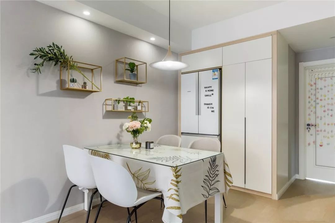 家里的冰箱放在哪個(gè)位置好？反正不能往這個(gè)地方放！